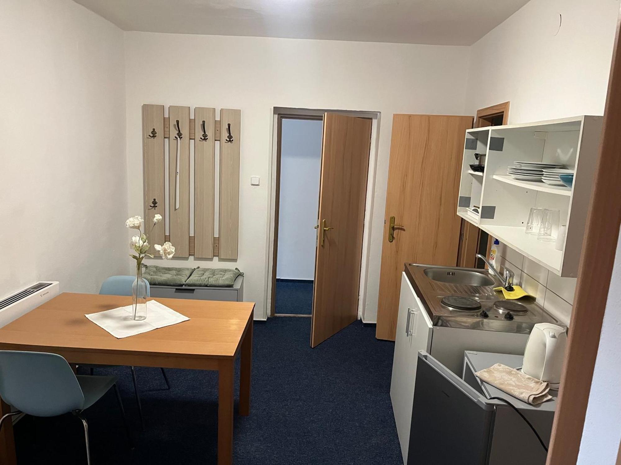 Mikulov Inn - Hotel Zeme Eksteriør billede