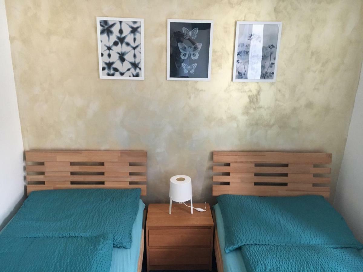 Mikulov Inn - Hotel Zeme Eksteriør billede