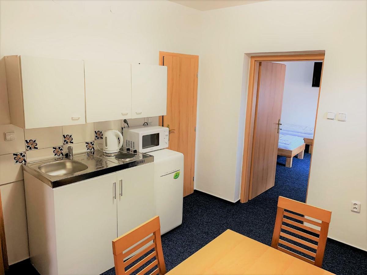Mikulov Inn - Hotel Zeme Eksteriør billede