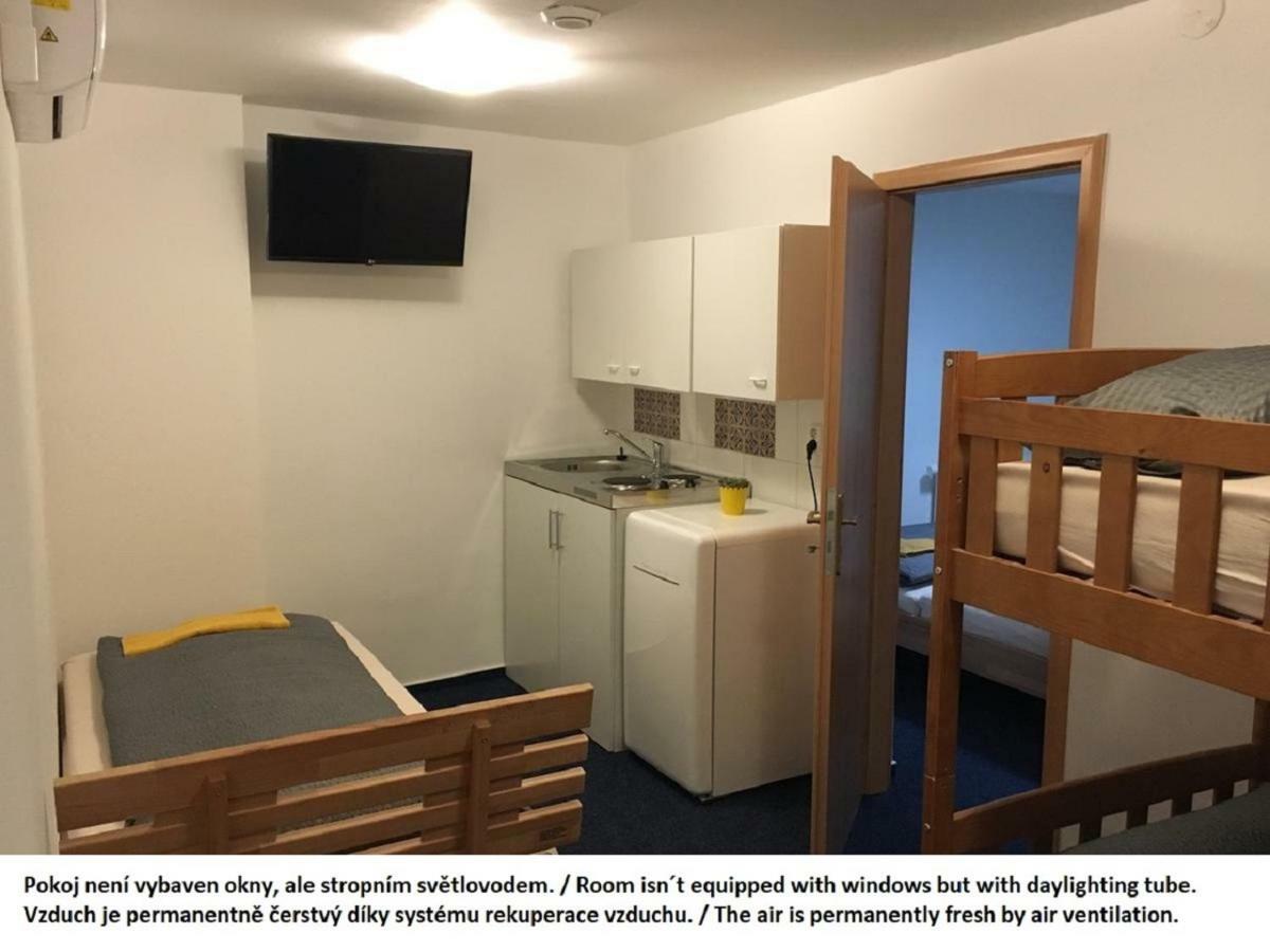 Mikulov Inn - Hotel Zeme Eksteriør billede